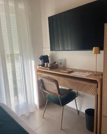 Golf De By Adonis 4* Digne-Les-Bains